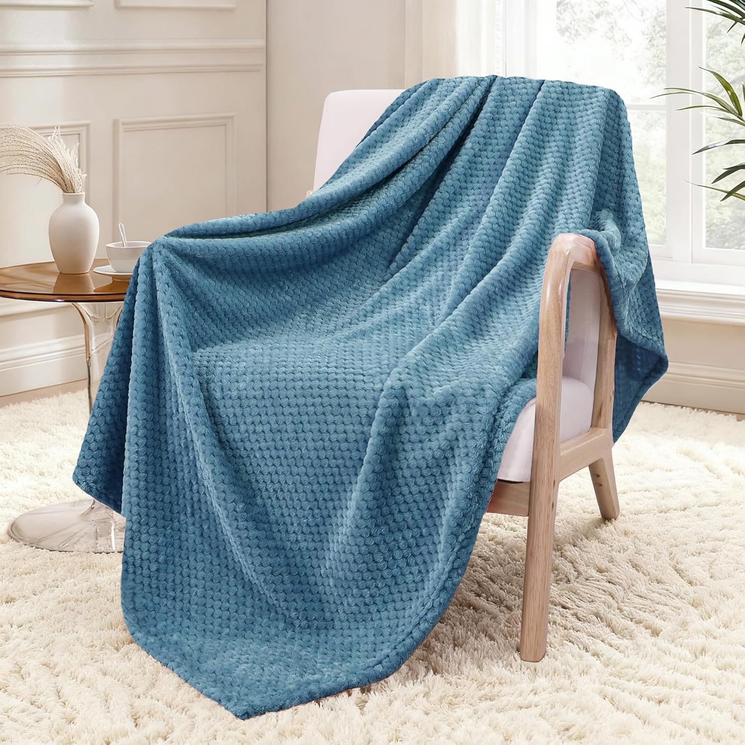 Exclusivo Mezcla Fleece Throw Blanket Extra Large, Super Soft and Warm Blankets for Couch, Sofa and Bed Waffle Textured, Cozy, Fuzzy and Lightweight (Slate Blue, 50×70 Inches)